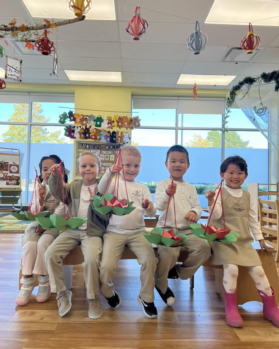 rothewood_academy_whiterock